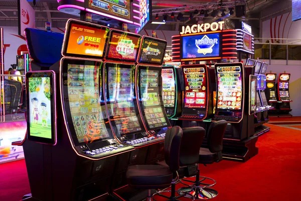 rumahwd Sakong live table interface showing cards and player seats
